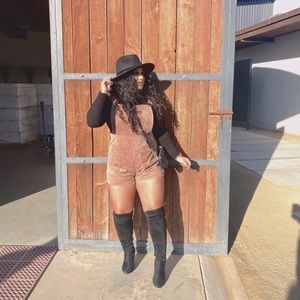 Meet your Posher, Corinna